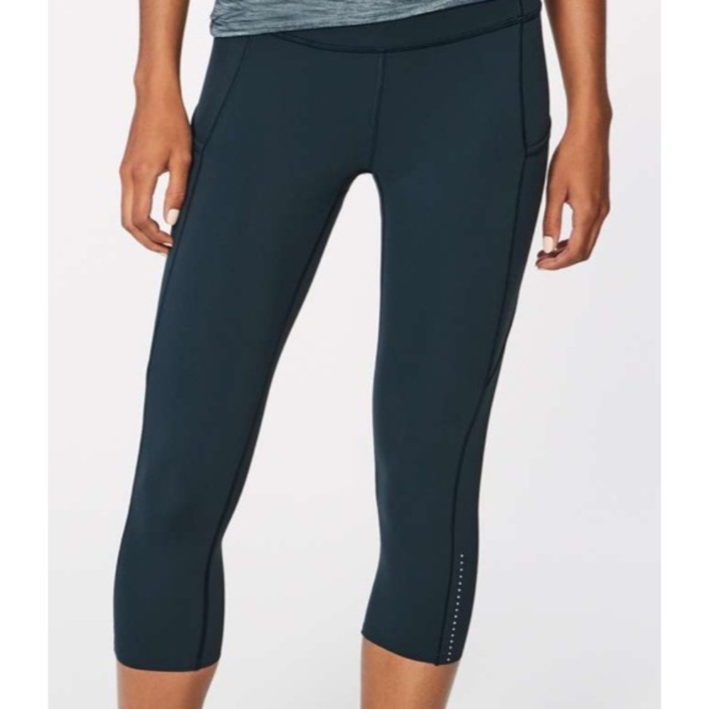 Lululemon Fast and Free Crop II 19 Nulux Nocturnal Teal Running Leggings  Size 4